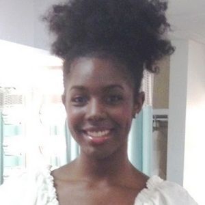 Meet your Posher, Naomi